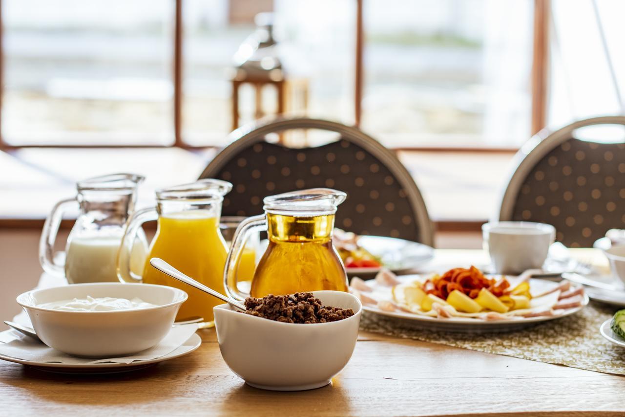 Zamek Kolstejn - Hotel Chateau Goldenstein Branná Eksteriør billede